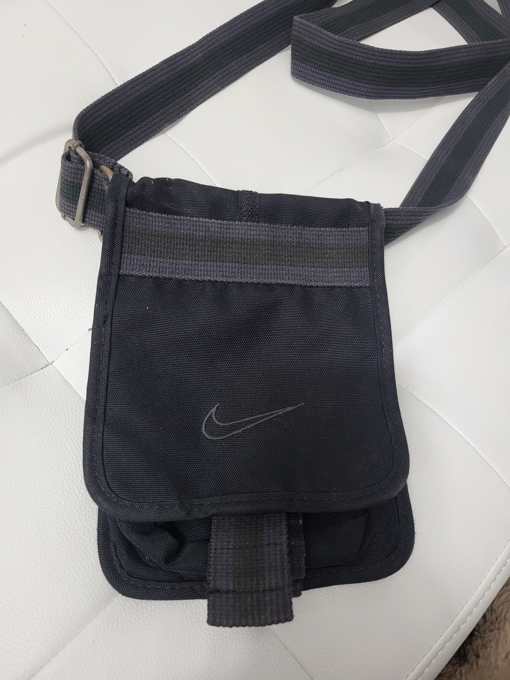 Vintage Y2K Nike Crossbody Bag